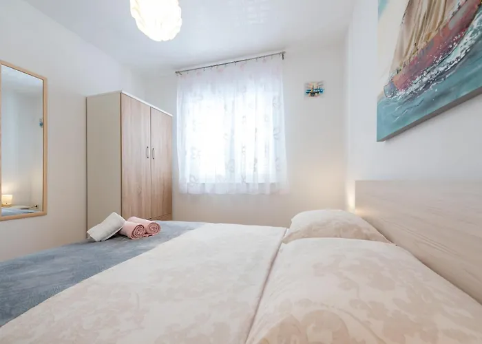 Διαμέρισμα Luxury With Garden Jacuzzi And Wellness *