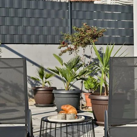 Luxury With Garden Jacuzzi And Wellness *