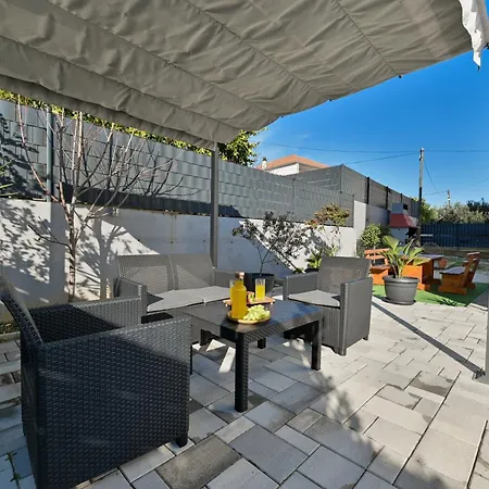 Luxury With Garden Jacuzzi And Wellness