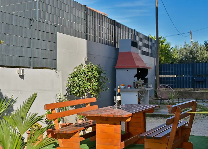 Luxury With Garden Jacuzzi And Wellness Appartement Trogir